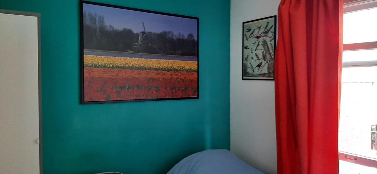 Nicole, Not For Parties, Not A Hotel, Room With Shared Bathroom, No Kitchen Amsterdam Exteriör bild